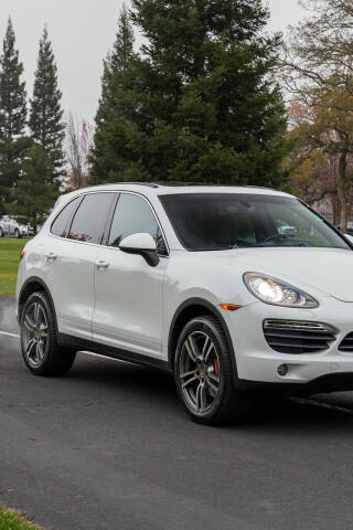 2013 Porsche Cayenne S