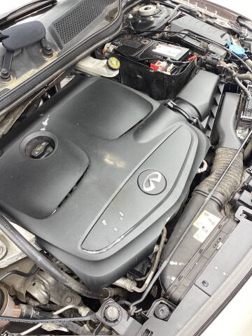 2018 Infiniti QX30 Premium