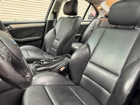 2002 BMW 3 Series 325i