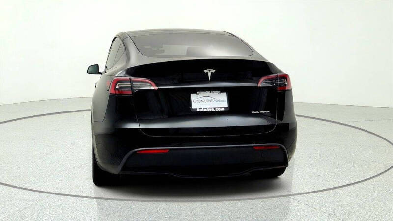 2022 Tesla Model Y Long Range