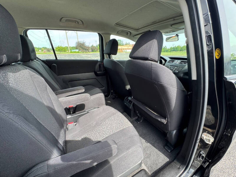 2012 Mazda MAZDA5 Touring