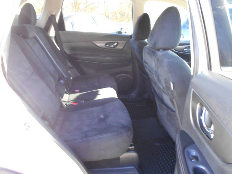 2015 Nissan Rogue SV