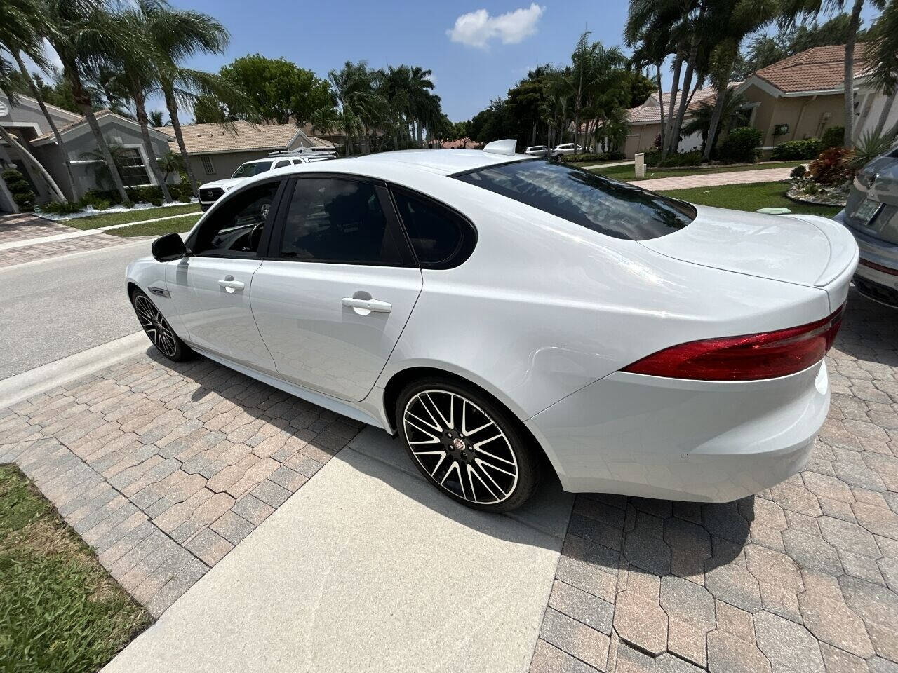 2016 Jaguar XF for sale at Amico Auto Sales in Margate, FL