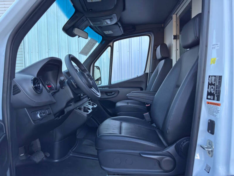 2023 Mercedes-Benz Sprinter