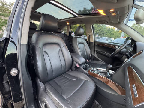 2011 Audi Q5 3.2 quattro Premium Plus