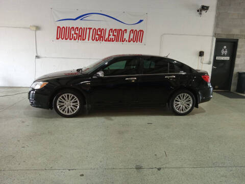 2012 Chrysler 200 for sale at DOUG'S AUTO SALES INC in Pleasant View TN