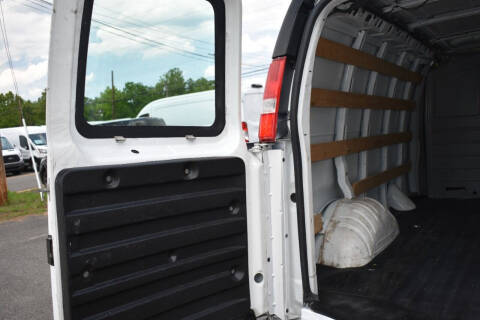 2017 GMC Savana 2500