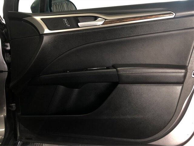 2013 Ford Fusion Hybrid SE