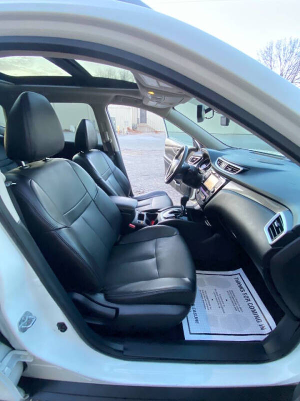 2016 Nissan Rogue SL