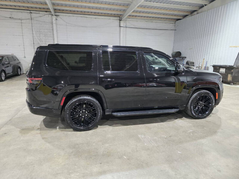 2022 Jeep Wagoneer Series III