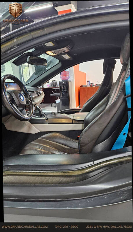 2016 BMW i8
