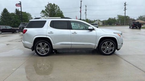 2017 GMC Acadia Denali