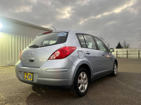 2009 Nissan Versa 1.8 SL