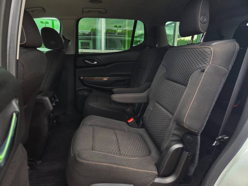 2018 GMC Acadia SLE-2