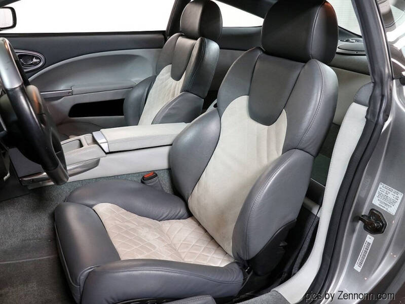 2003 Aston Martin V12 Vanquish