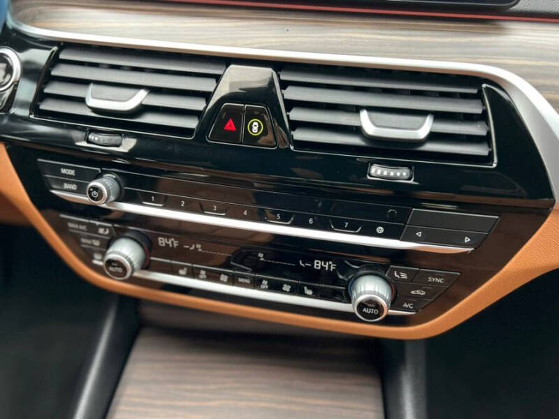 2022 BMW 5 Series 530i xDrive