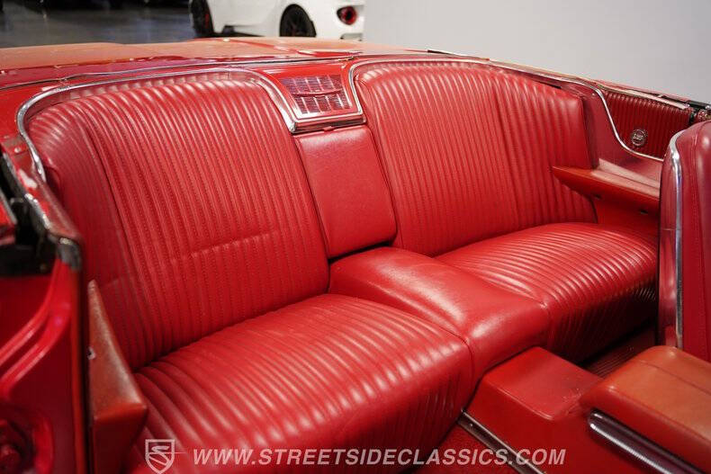 1964 Ford Thunderbird