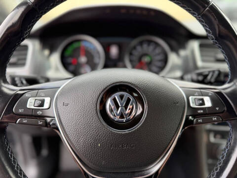 2019 Volkswagen e-Golf SE