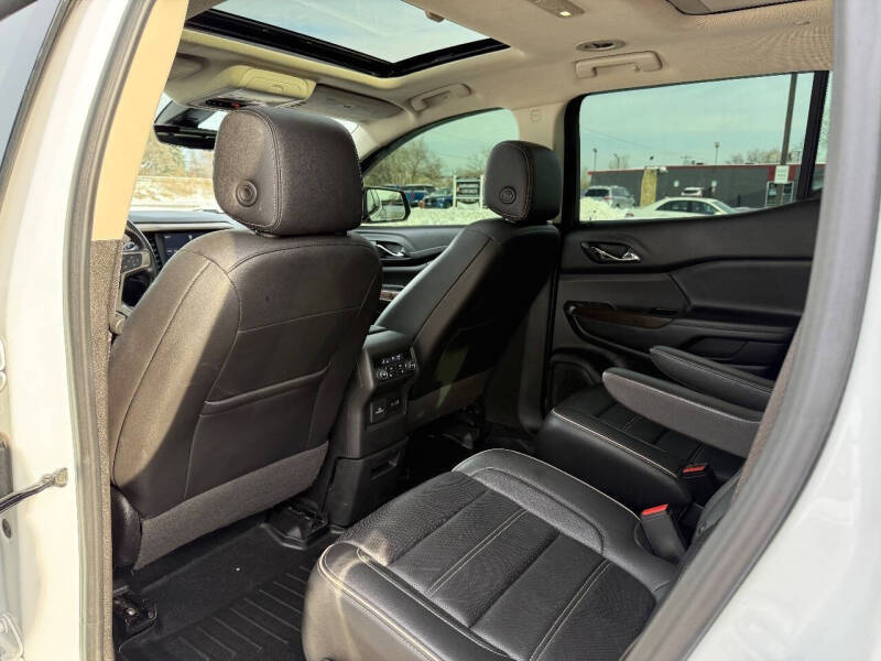 2020 GMC Acadia Denali