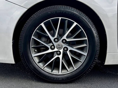 2017 Lexus ES 350