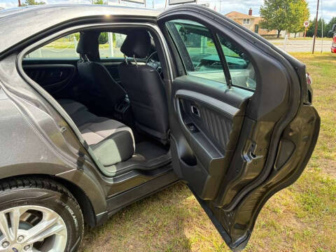 2015 Ford Taurus SEL