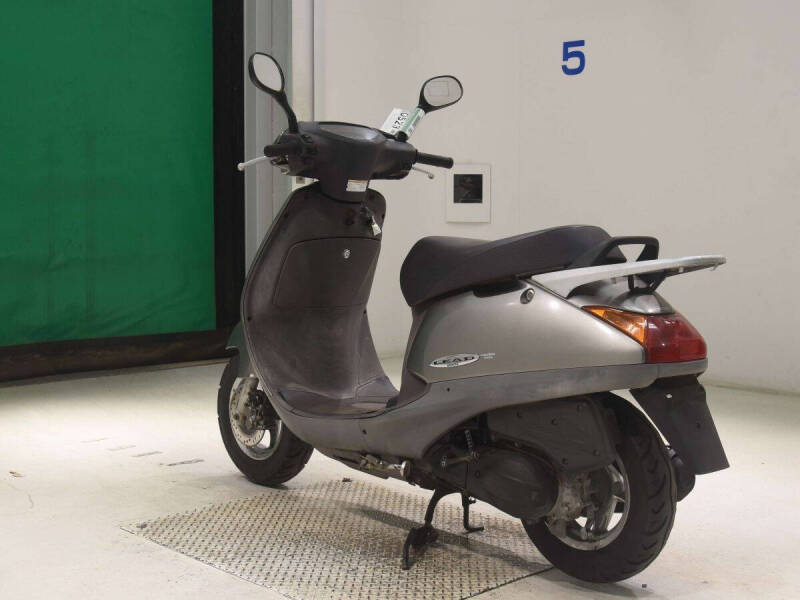 1998 Honda Lead