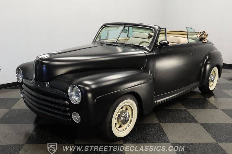 1946 Ford Deluxe