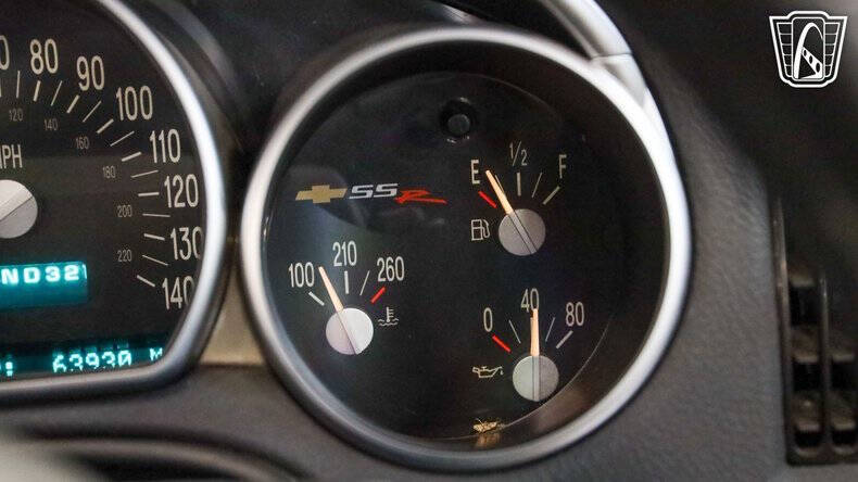 2004 Chevrolet SSR LS