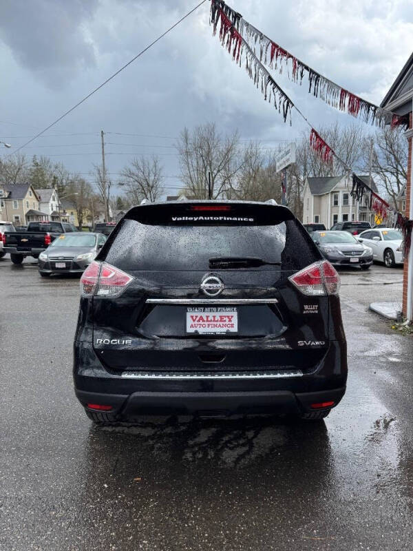 2016 Nissan Rogue S