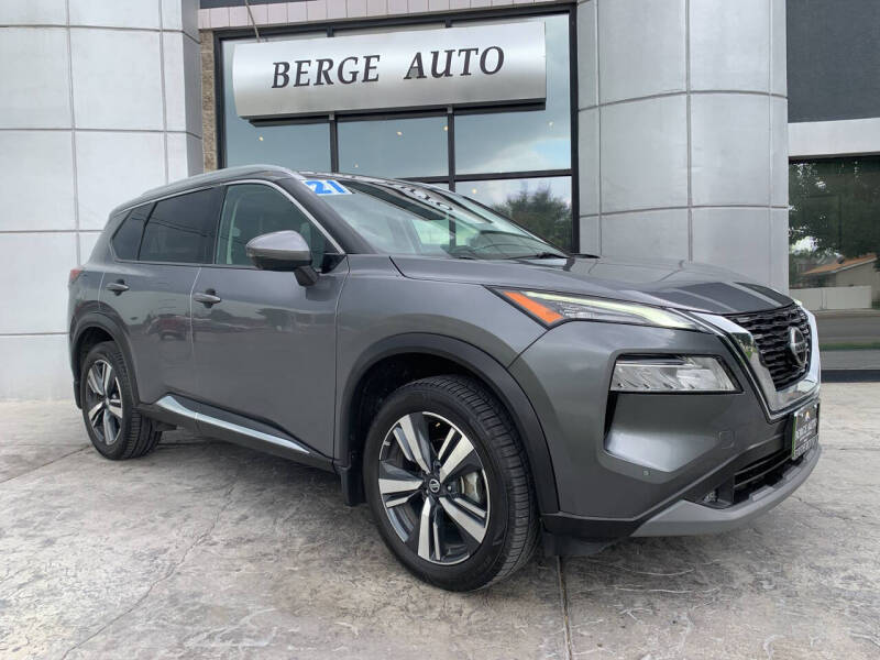 2021 Nissan Rogue SL's photo