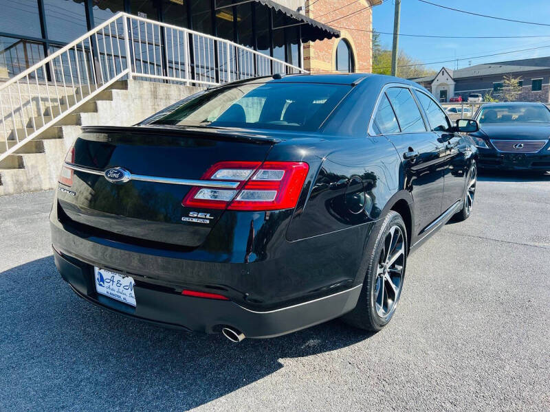 2016 Ford Taurus SEL