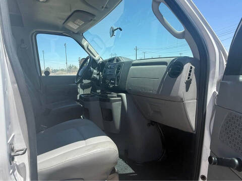 2014 Ford E-Series