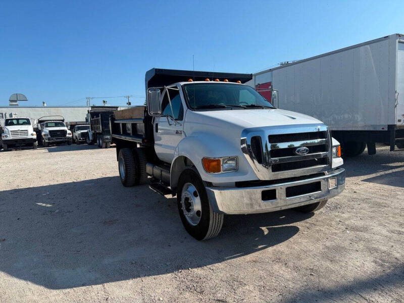 2006 Ford F-750 Super Duty