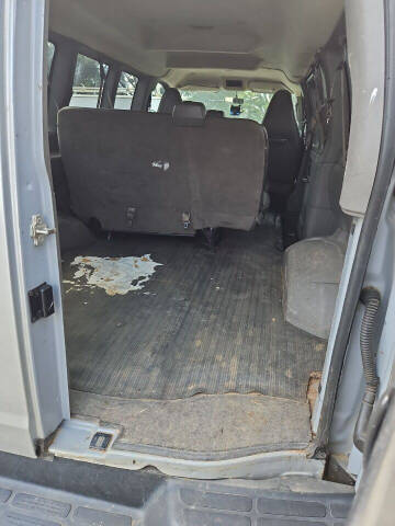 2017 Chevrolet Express LS 2500