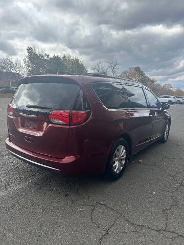 2018 Chrysler Pacifica Touring L Plus