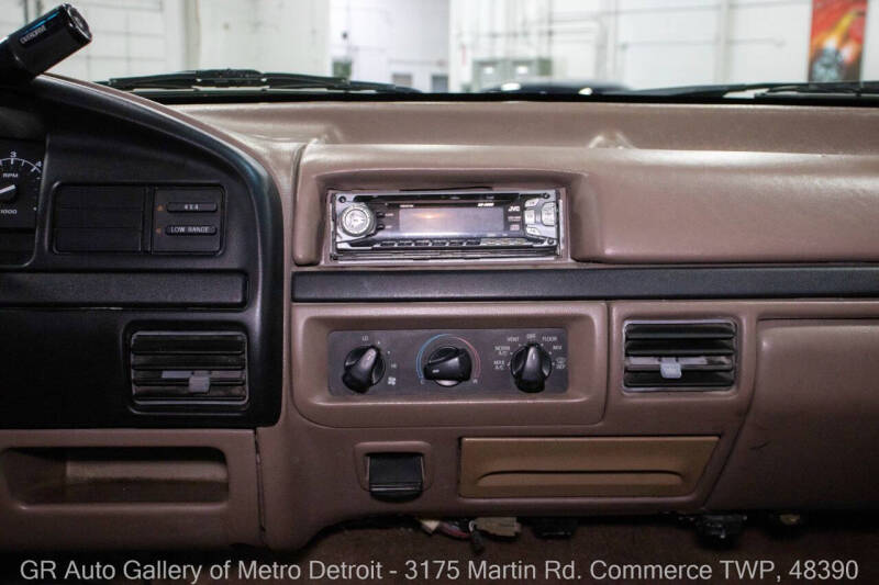 1996 Ford Bronco XLT