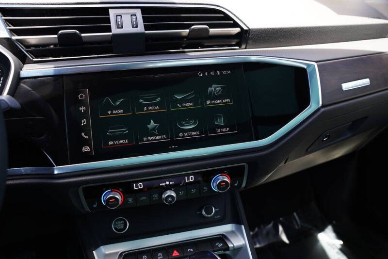 2025 Audi Q3 quattro S line Premium 45 TFSI