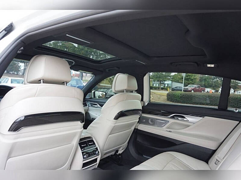 2016 BMW 7 Series 750i xDrive