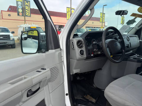 2013 Ford E-Series E-150