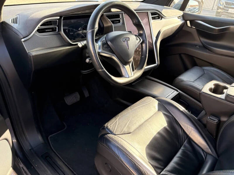 2017 Tesla Model X 75D