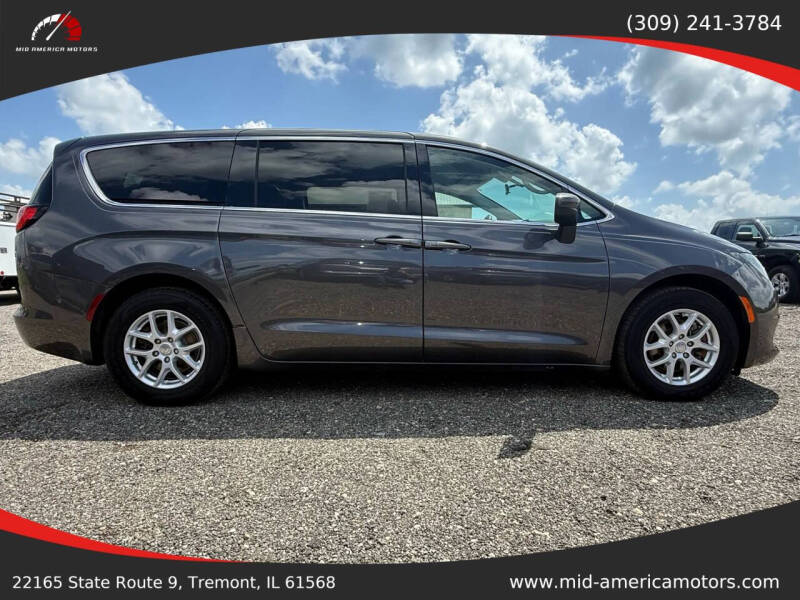 2020 Chrysler Voyager LX