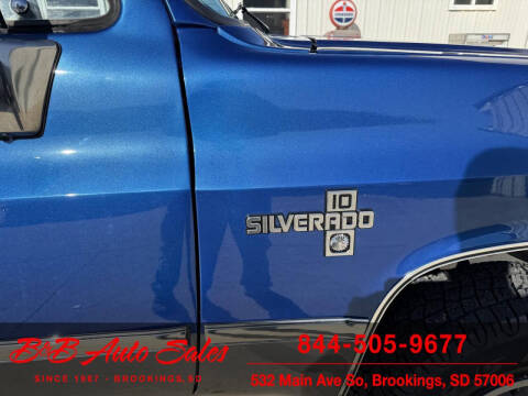 1987 Chevrolet R/V 10 Series