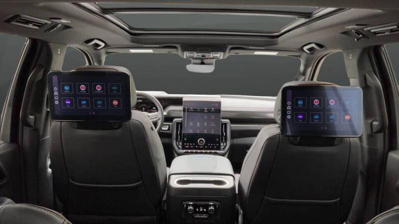 2025 GMC Yukon AT4