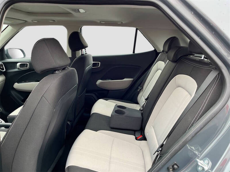 2024 Hyundai Venue SEL