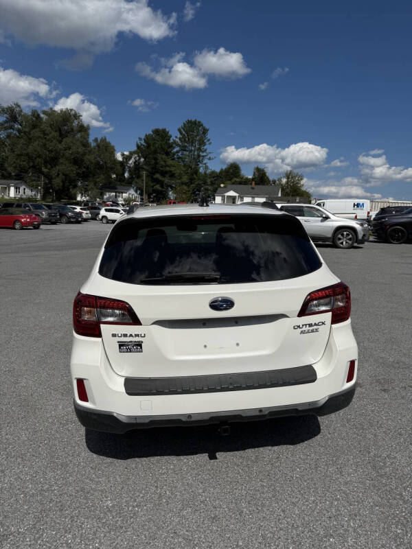2017 Subaru Outback 2.5i Touring