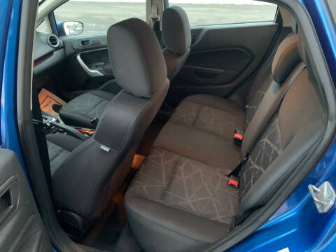 2011 Ford Fiesta SE