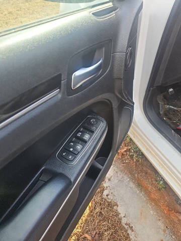 2016 Chrysler 300 Limited