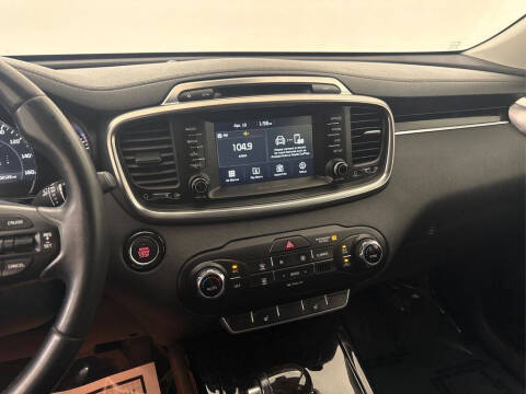 2018 Kia Sorento EX V6