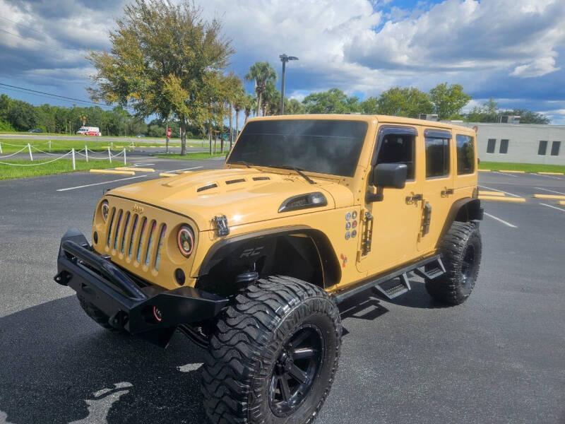 2014 Jeep Wrangler Unlimited Rubicon photo 9