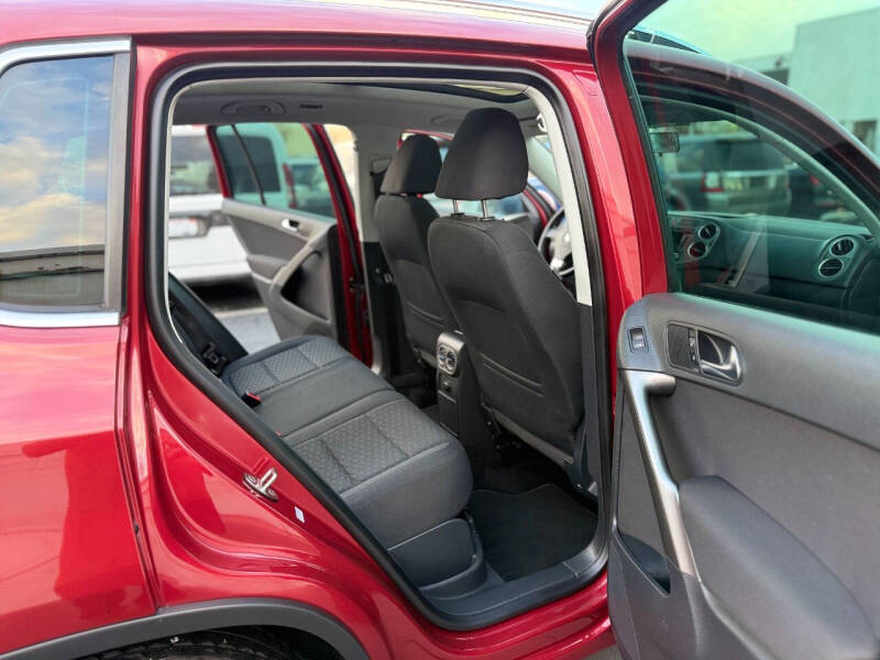 2009 Volkswagen Tiguan SE 4Motion